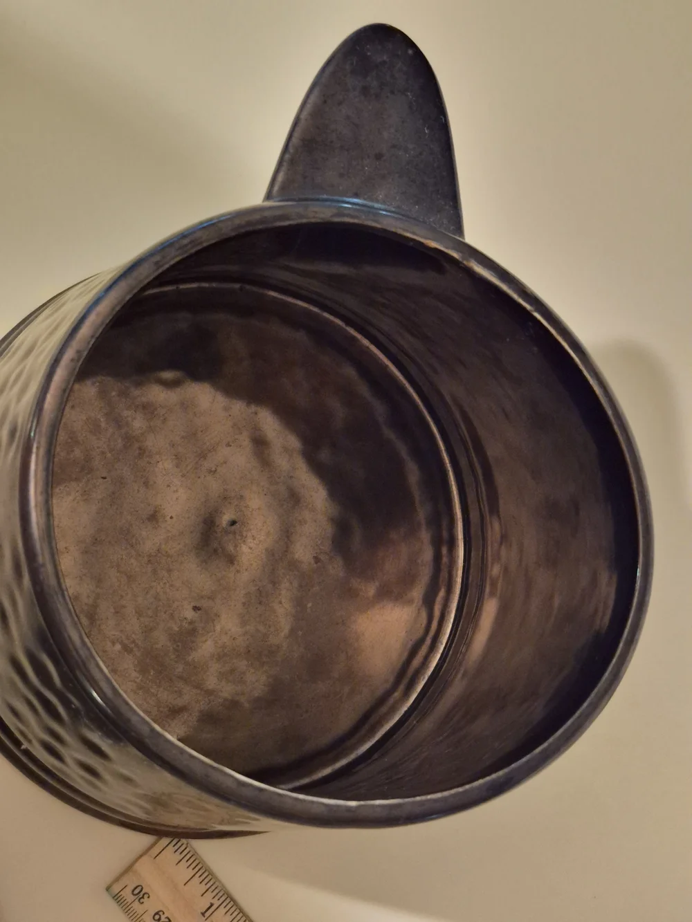 Vintage Mccoy Hammered  Cookie Kettle In Dark Bronze